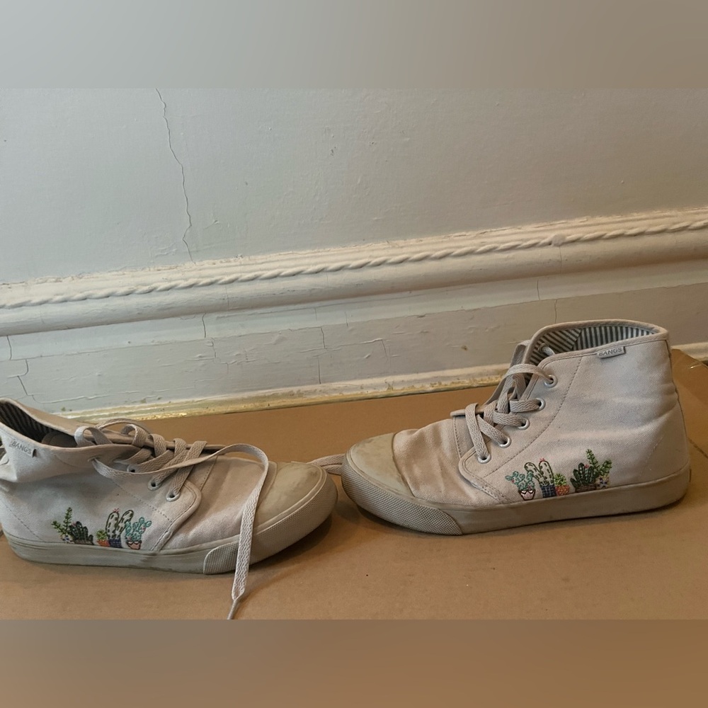 Bangs High-Top Vegan Friendly London Fog Succulent Sneakers Size 8